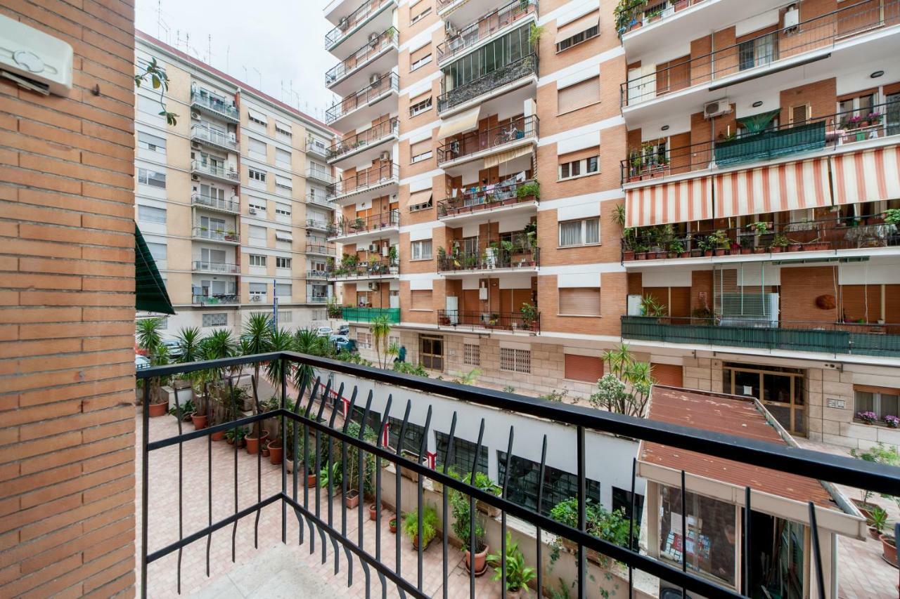 Appartamento Privato A Marconi Рим Екстериор снимка